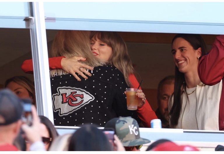Taylor Swift Gives Her Mother-in-Law Donna Kelce a BIG HUG in the Suite as They Cheer on Travis Kelce and the Chiefs Against the Chargers in Kansas City!